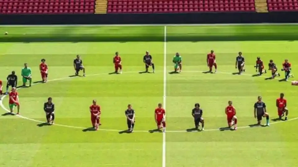 Liverpool stars take a knee to show support for Floyd