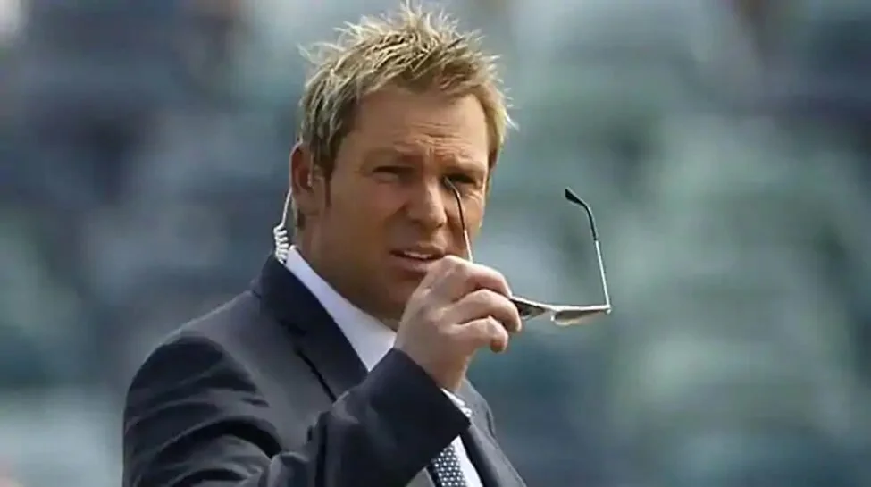Shane Warne picks the two best batsmen he has played with or against; Brian Lara reacts